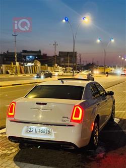 كرايسلر 300